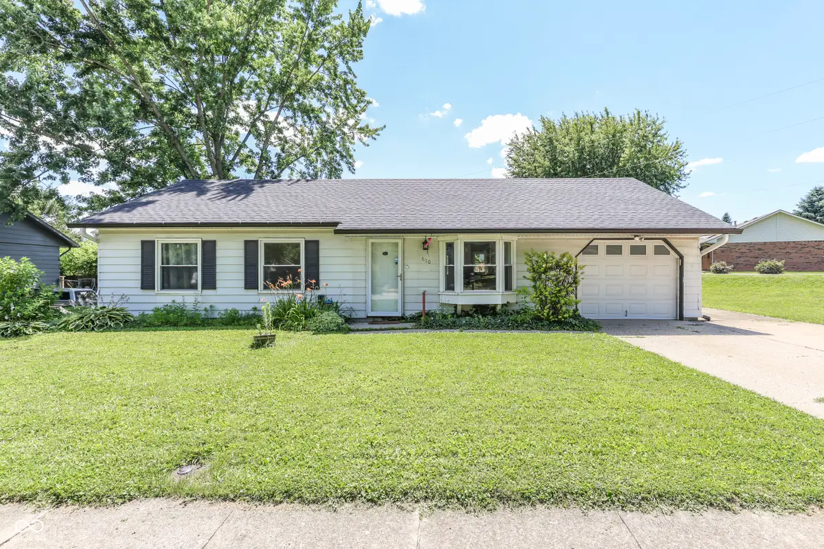 610 Holiday Drive, Fortville, IN 46040 - #1