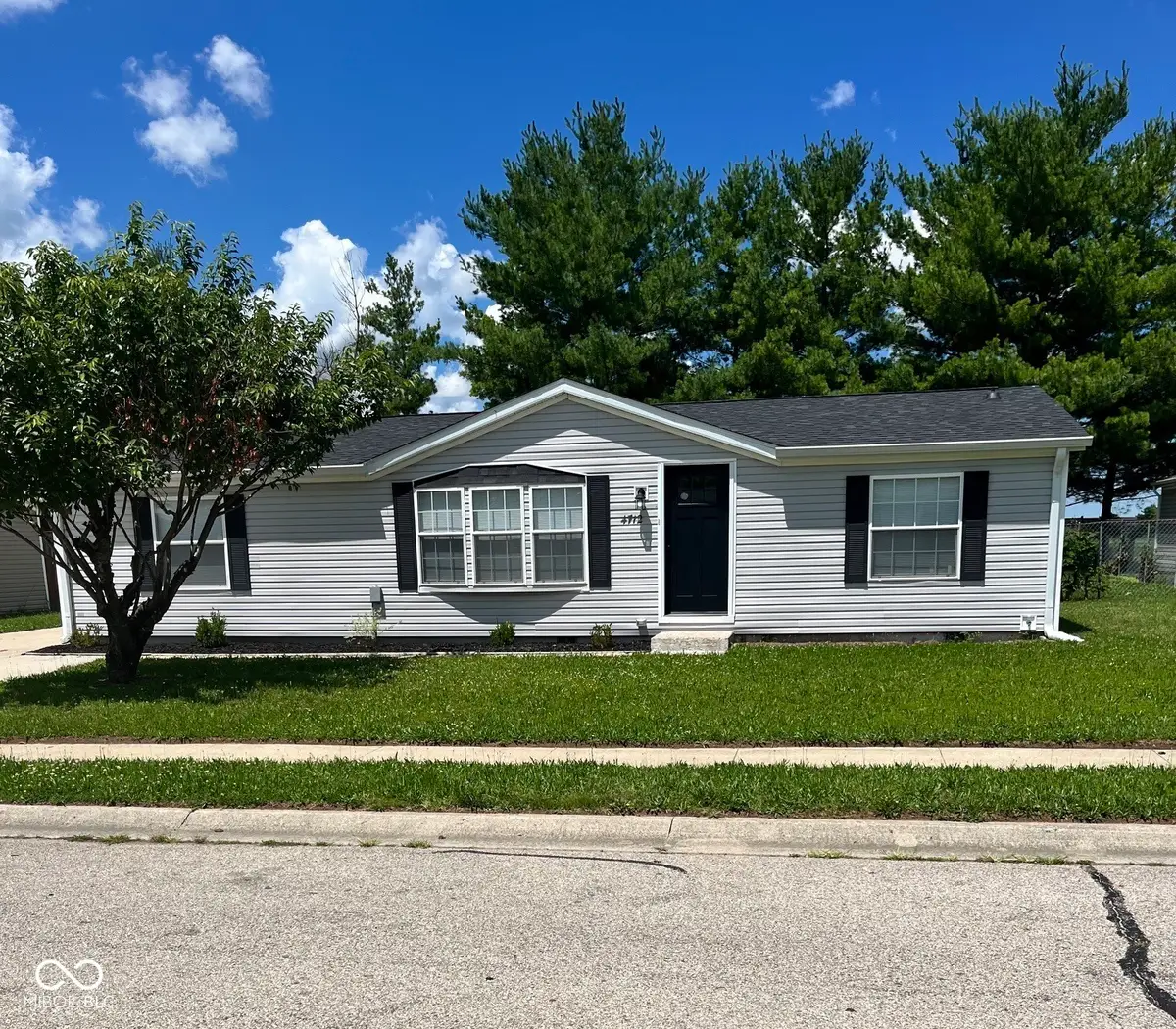 4712 Autumn Ridge Drive, Columbus, IN 47203 - #1