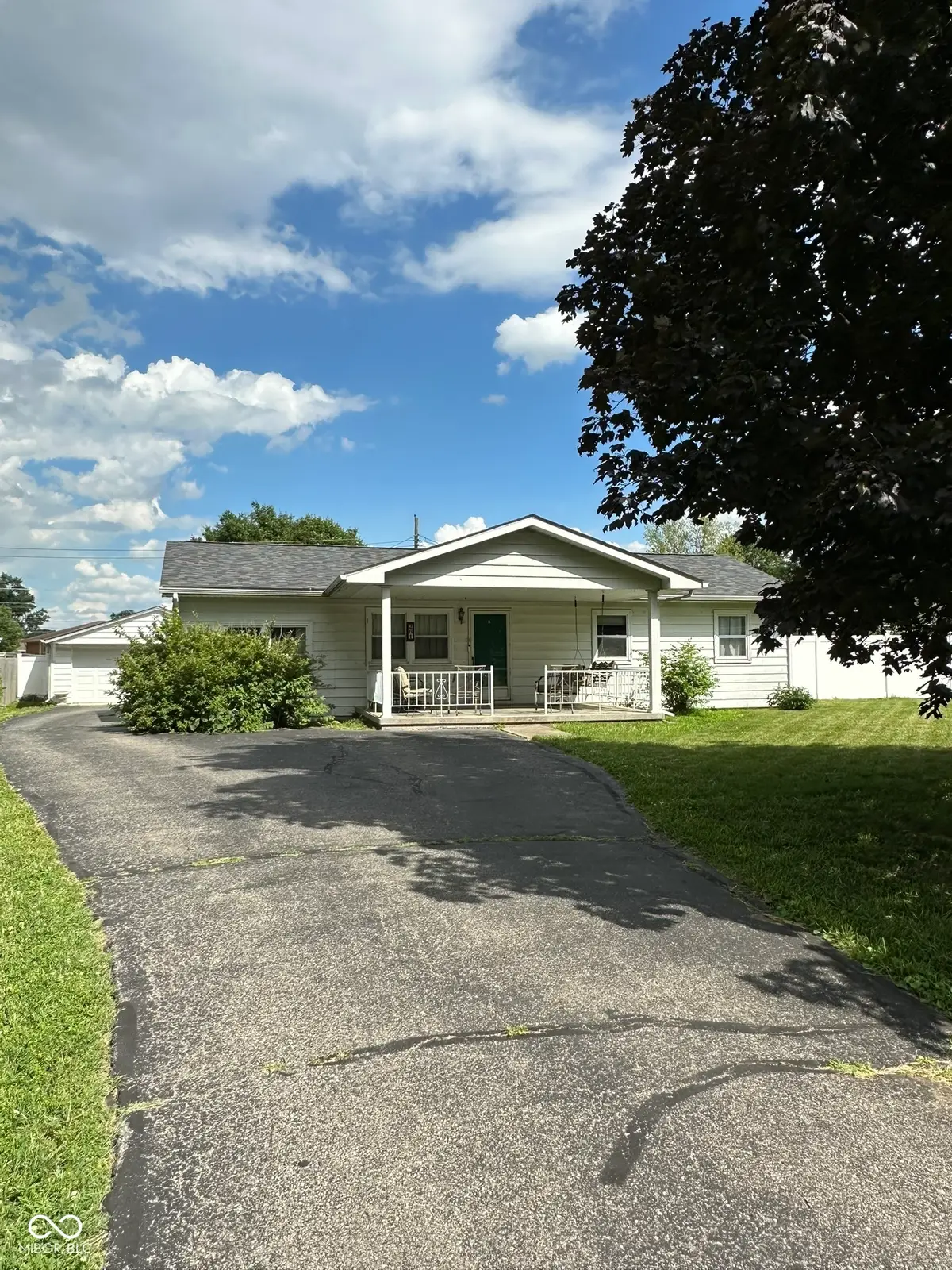 261 Woodlane Drive, Columbus, IN 47201 - #1