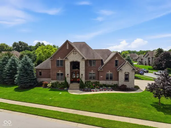63 Hollaway Boulevard, Brownsburg, IN 46112