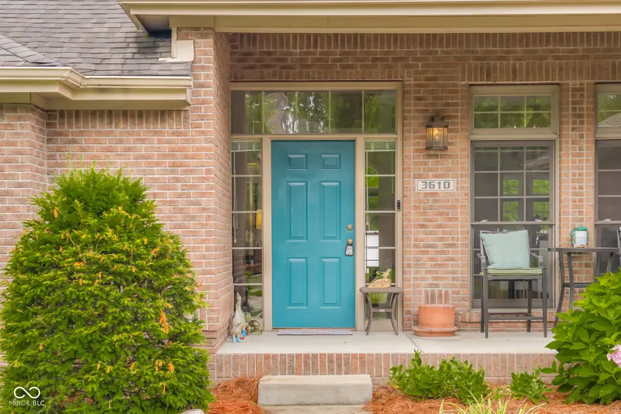 3610 Woodfield Place, Columbus, IN 47203 - #3