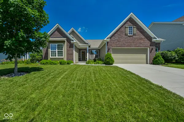 13848 Fieldcrest Drive, McCordsville, IN 46055