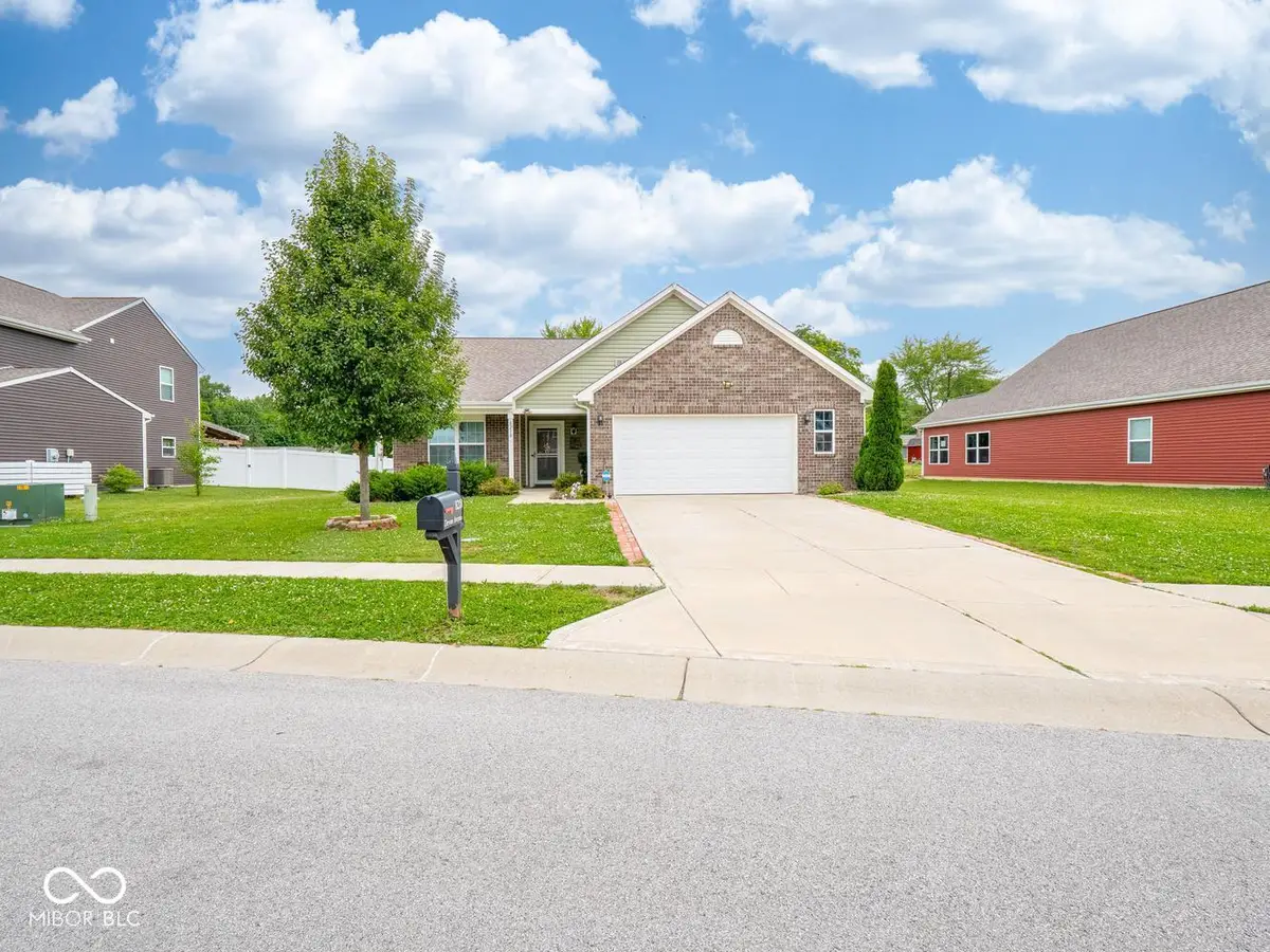 8218 Devon Avenue, Indianapolis, IN 46239 - #1