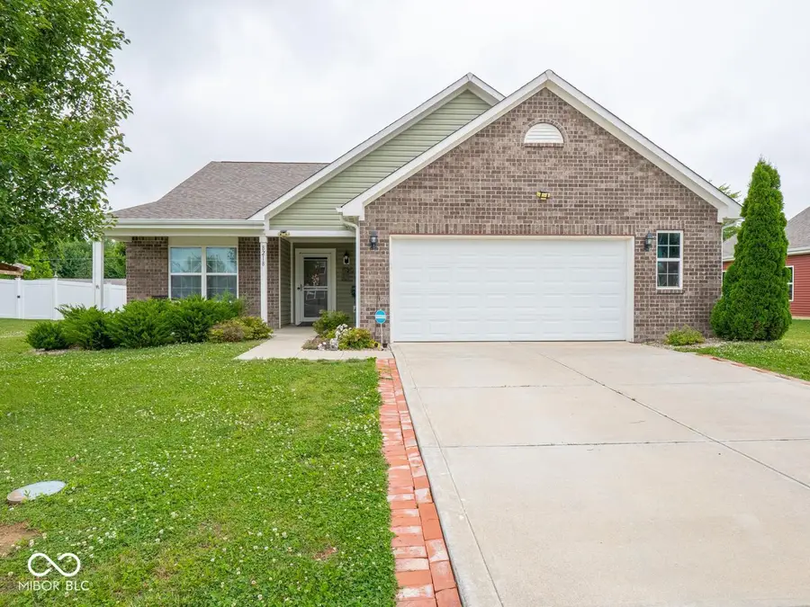 8218 Devon Avenue, Indianapolis, IN 46239 - #2