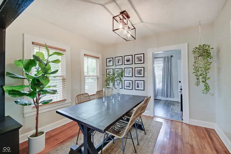 238 N 17th Avenue, Beech Grove, IN 46107 - #3