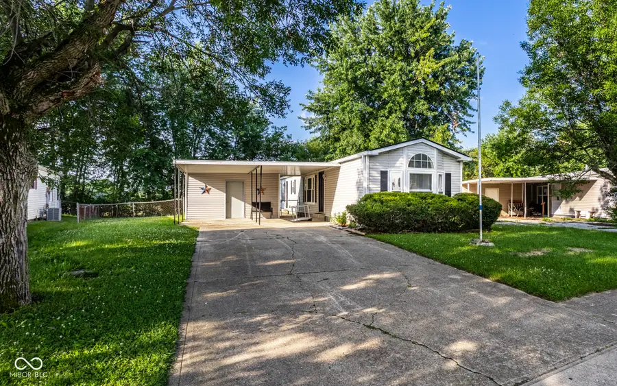1145 Southpointe Drive, Franklin, IN 46131 - #2