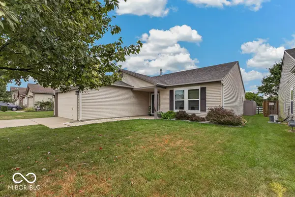 3335 Summer Breeze Lane, Indianapolis, IN 46239