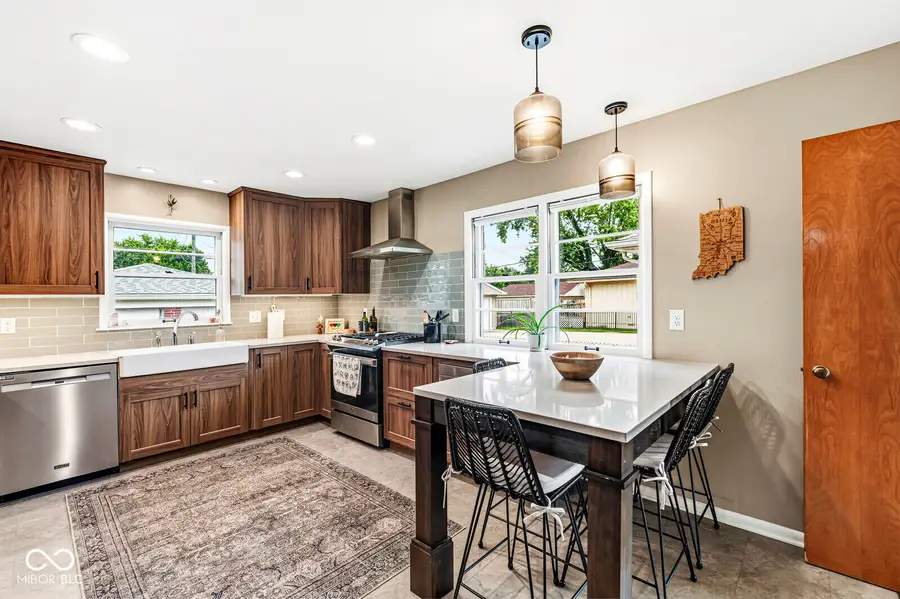 437 N 12th Avenue, Beech Grove, IN 46107 - #2