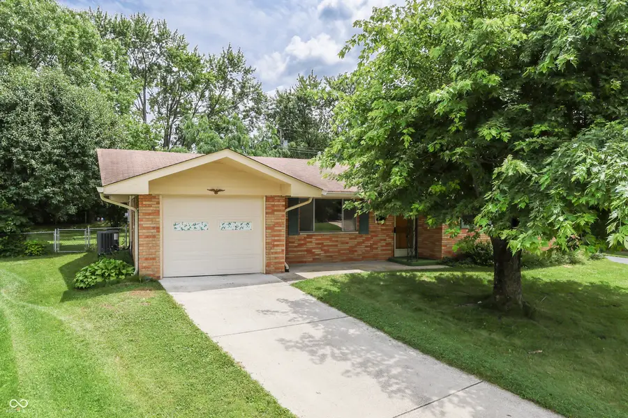 13 Edwards Court, Beech Grove, IN 46107 - #2
