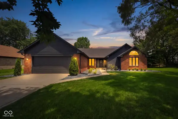 1713 Valley Brook Drive, Cumberland, IN 46229
