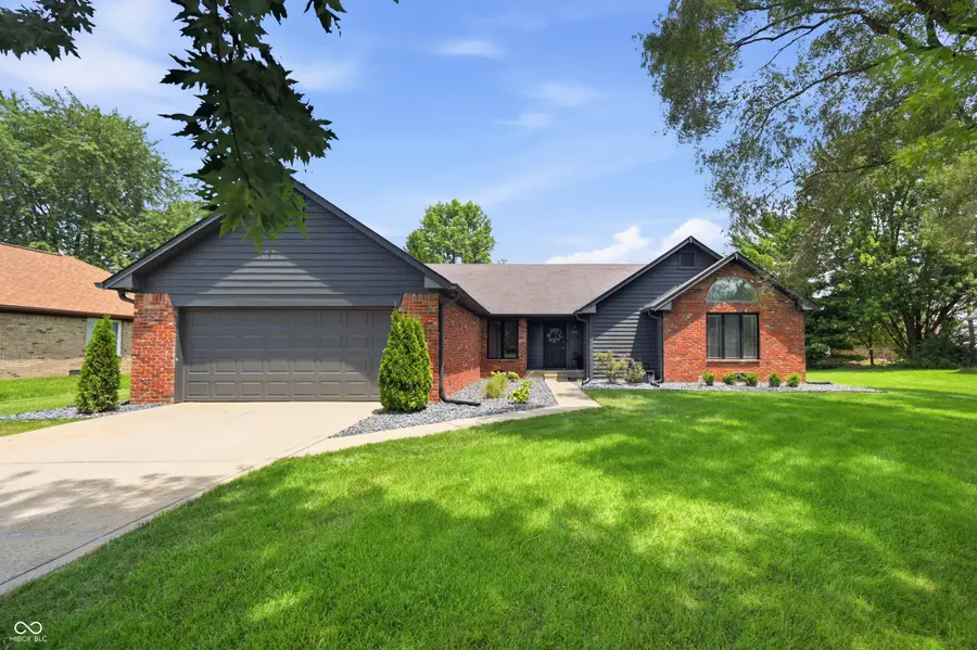 1713 Valley Brook Drive, Cumberland, IN 46229 - #2