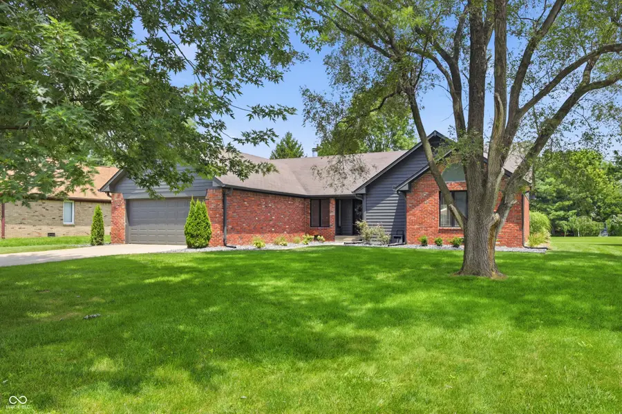 1713 Valley Brook Drive, Cumberland, IN 46229 - #3