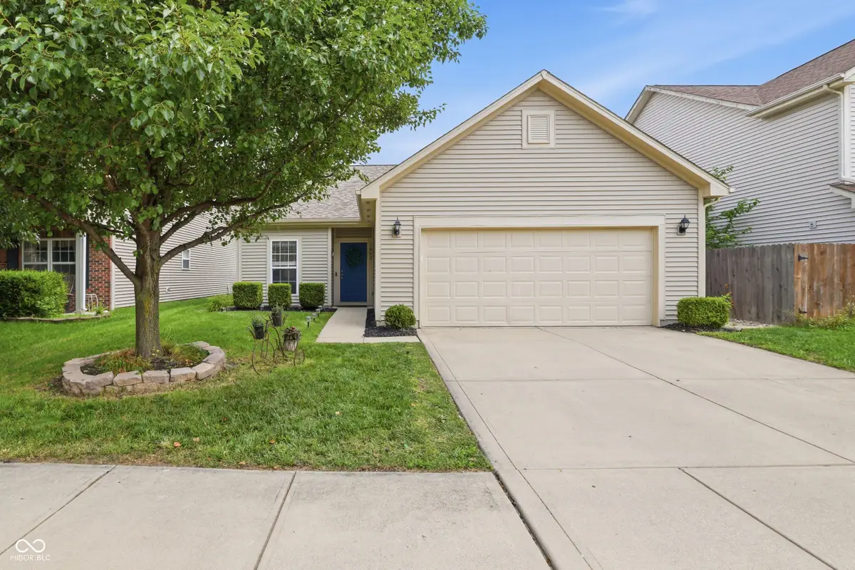 1052 Lichfield Lane, Westfield, IN 46074 - #1