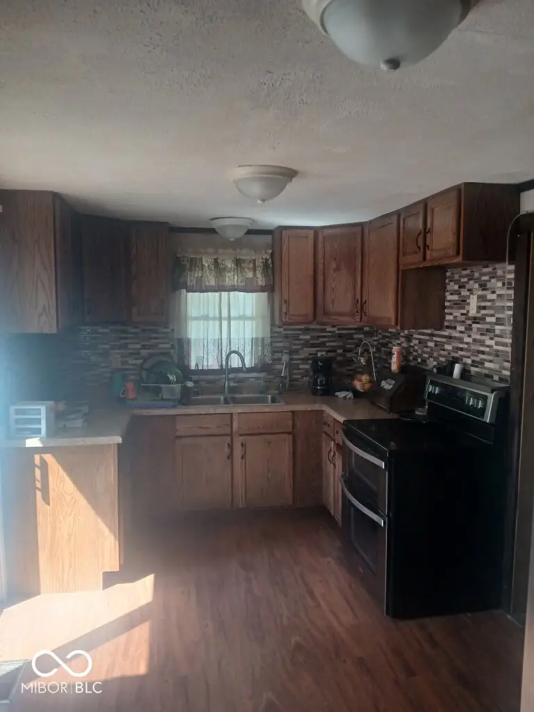 8798 S Pleasure Valley, Waldron, IN 46182 - #3