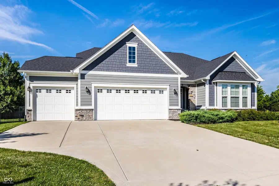8035 Shaldon Court, Zionsville, IN 46077 - #3