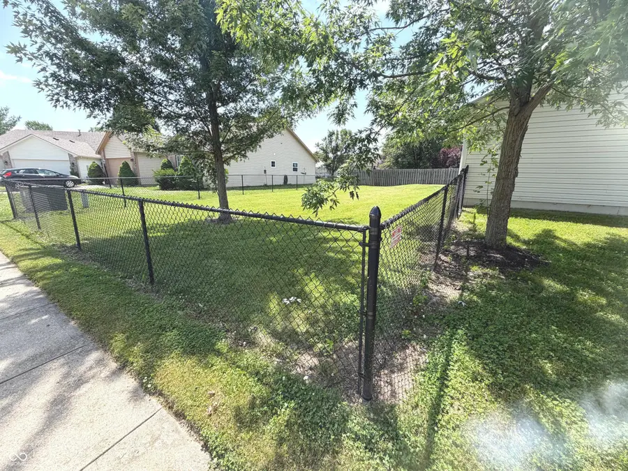 5343 Wood Hollow Drive, Indianapolis, IN 46239 - #2