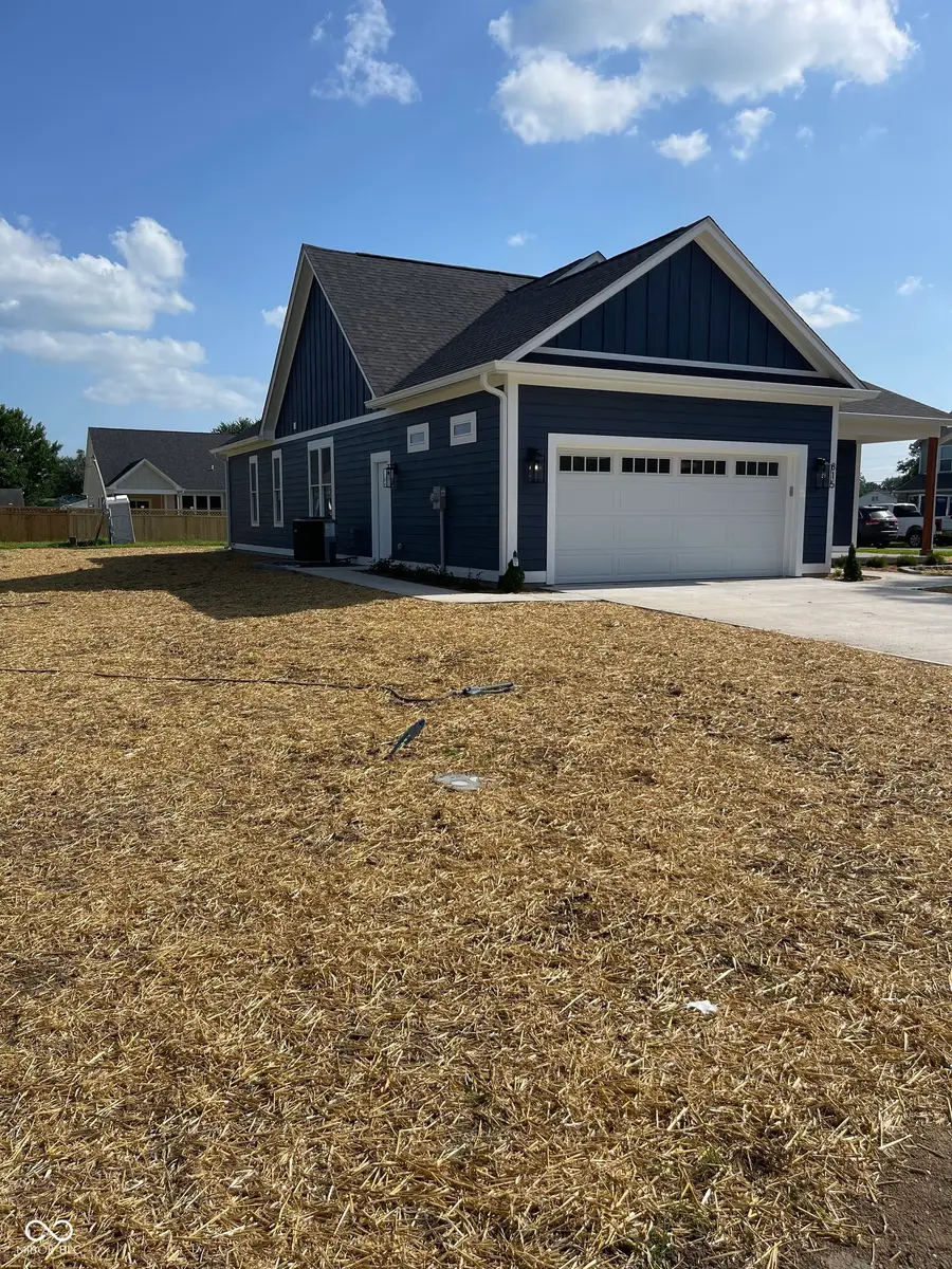 815 E Walnut Street, Martinsville, IN 46151 - #2