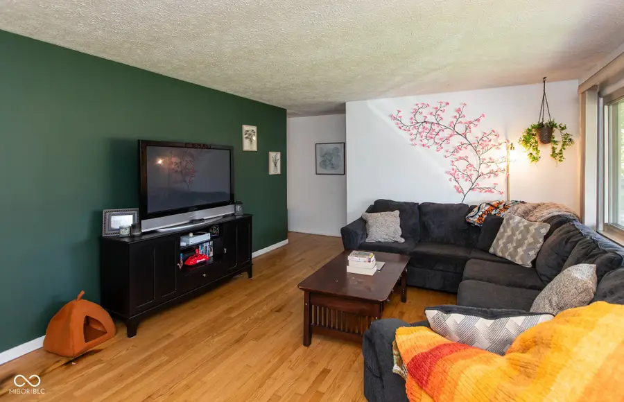 720 W Smith Valley Road, Greenwood, IN 46142 - #3