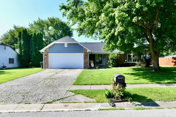 153 W Foxwood Drive, Brownsburg, IN 46112
