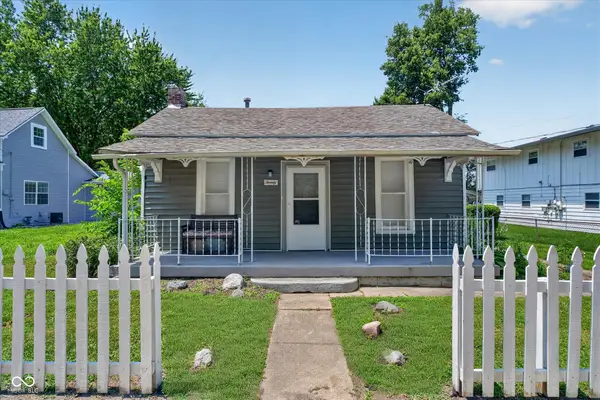 20 Market Street, Southport, IN 46227