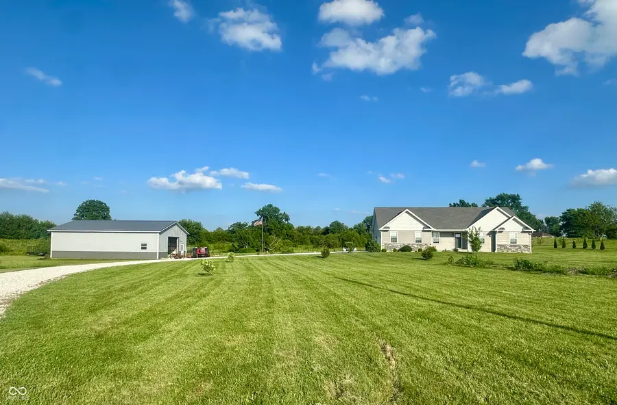 11647 N Us Highway 231, Roachdale, IN 46172 - #2