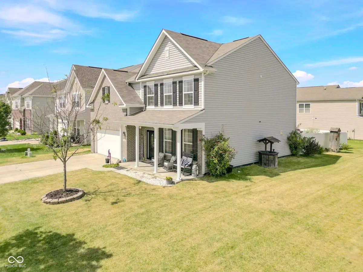 2146 Creek Bank Drive, Columbus, IN 47201 - #1