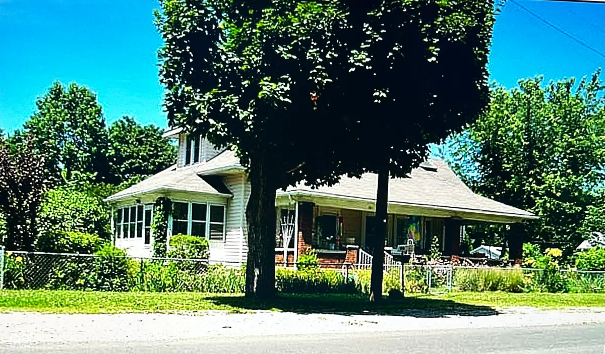 2052 Indiana Avenue, Columbus, IN 47201 - #1