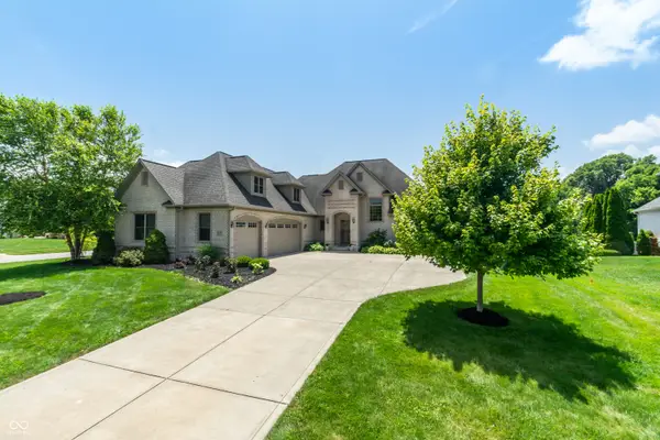 2350 Waterside Circle, Avon, IN 46123