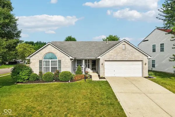 12198 Rambling Road, Fishers, IN 46037