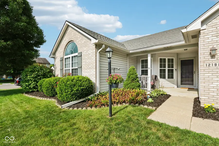 12198 Rambling Road, Fishers, IN 46037 - #2