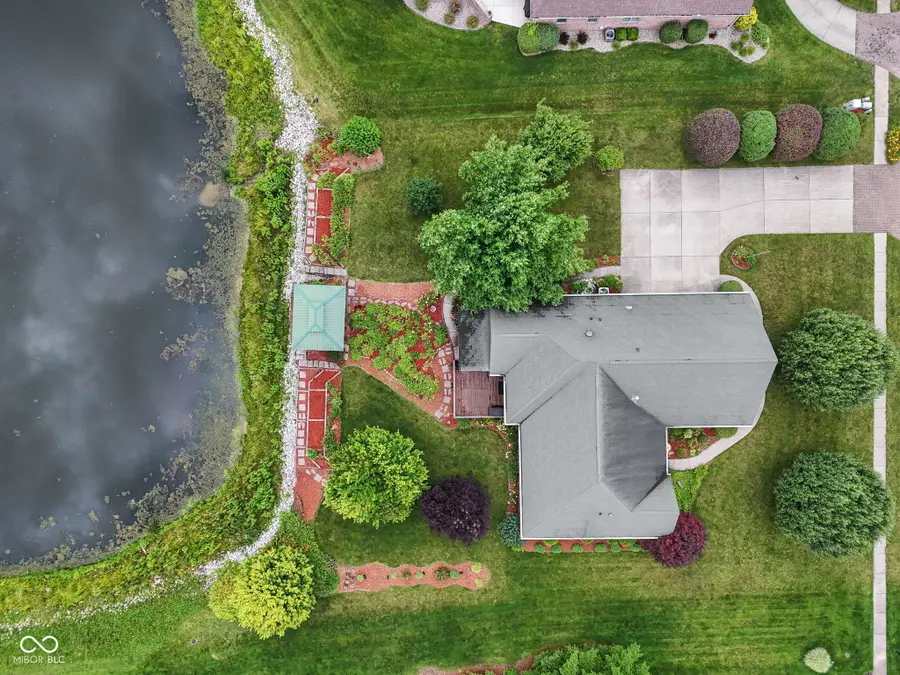 105 Woodfield Green, Danville, IN 46122 - #3