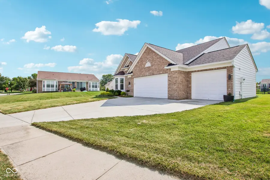 760 Pigeon Drive, Brownsburg, IN 46112 - #3