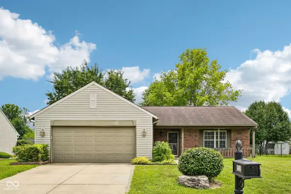 8539 Eagles Nest Drive, Avon, IN 46123
