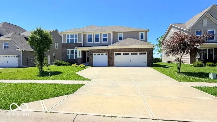 1261 Sanderling Drive, Greenwood, IN 46143 - #3
