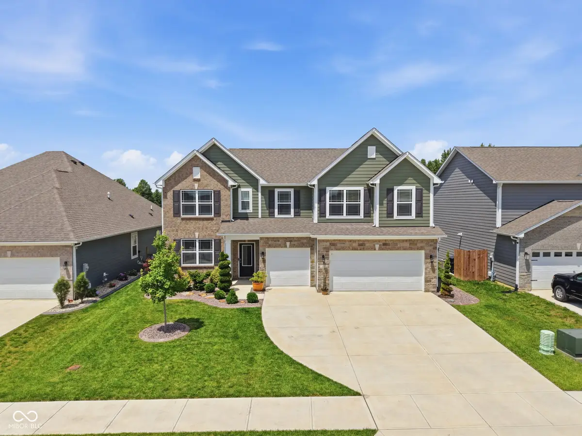 232 Waterford Lane, Pendleton, IN 46064 - #1
