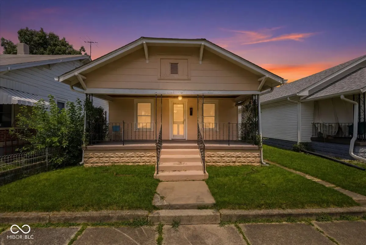 106 4th Street, Shelbyville, IN 46176 - #1