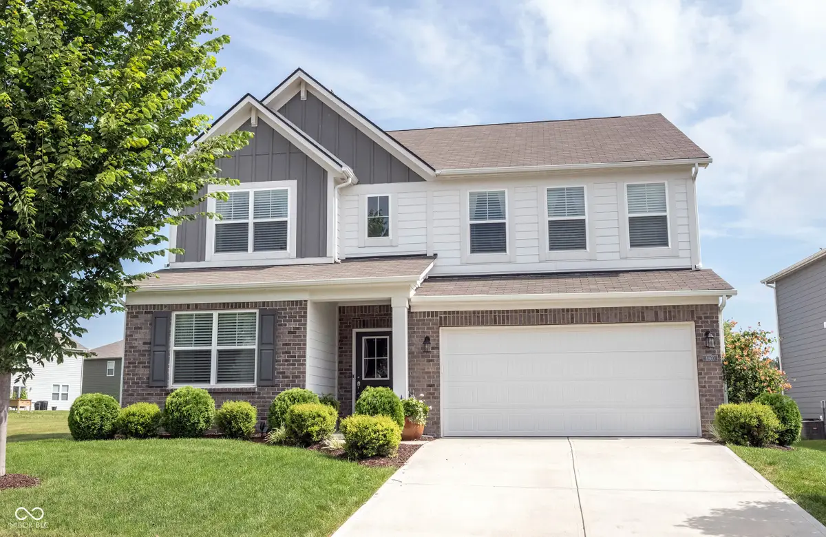 4860 W Safford Drive, New Palestine, IN 46163 - #1