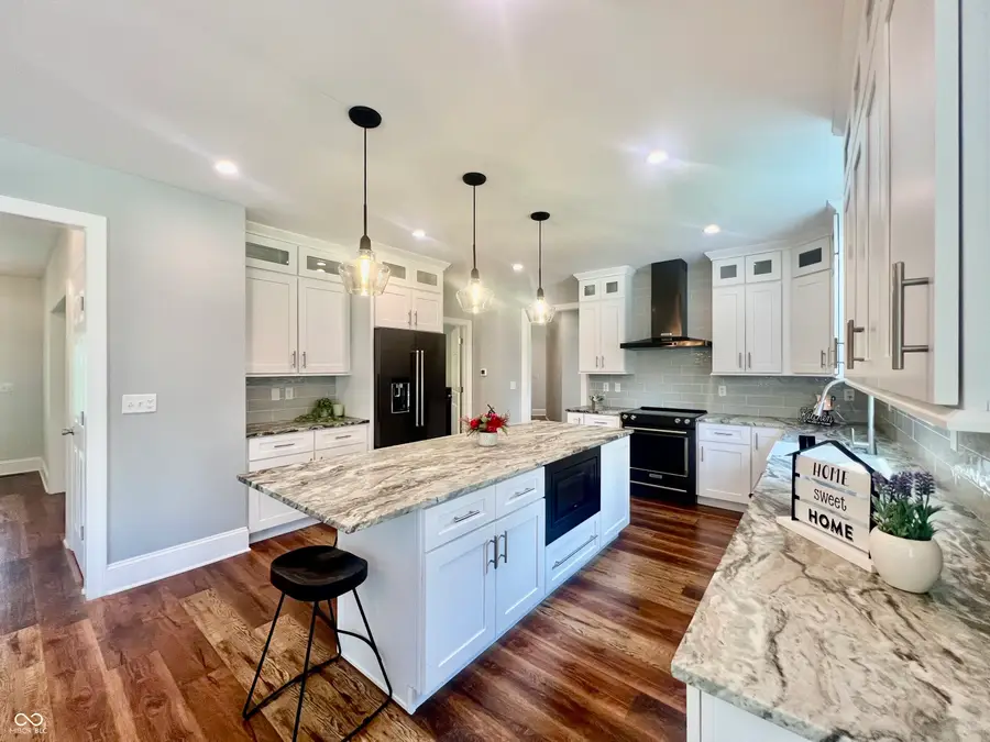4381 S 550 W, Columbus, IN 47201 - #3