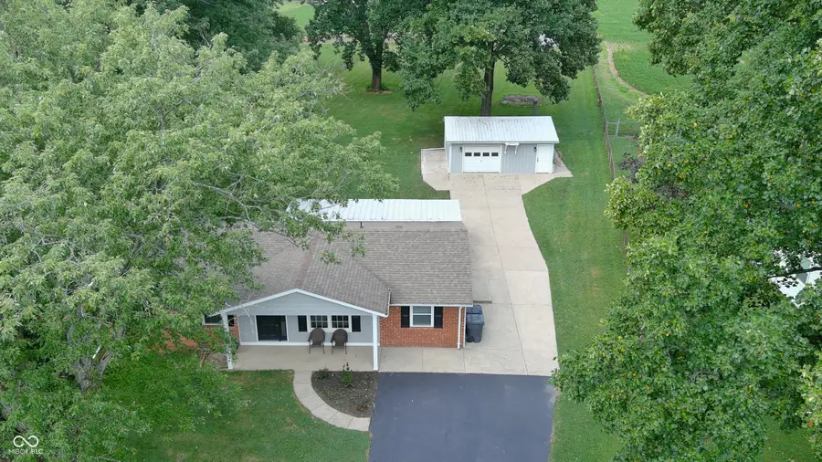 1635 E Telegraph Hill Road, Madison, IN 47250 - #2