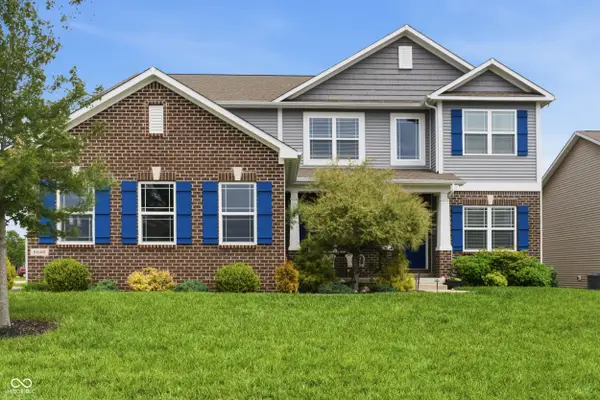 8640 Thatcher Lane, Avon, IN 46123