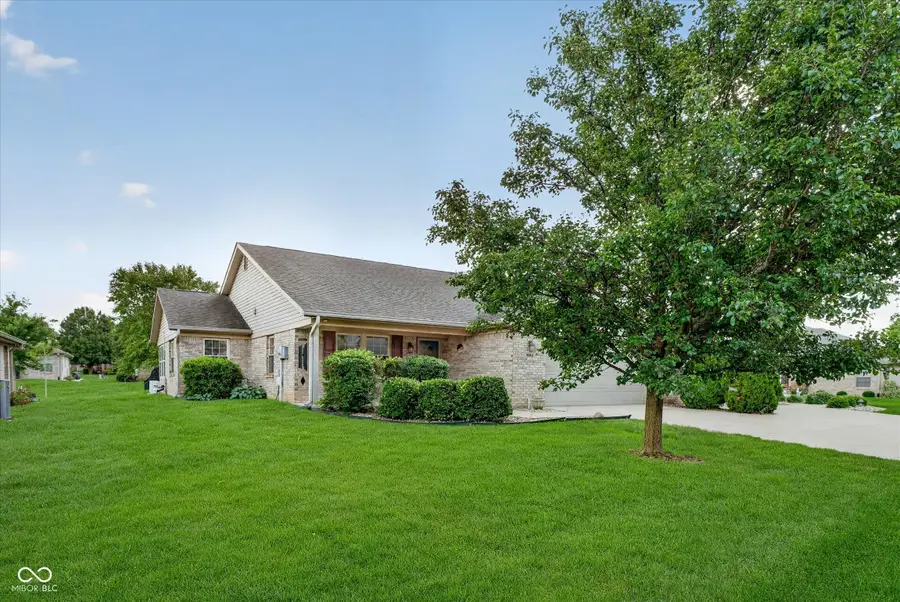 5543 Blairwood Drive, Indianapolis, IN 46237 - #2
