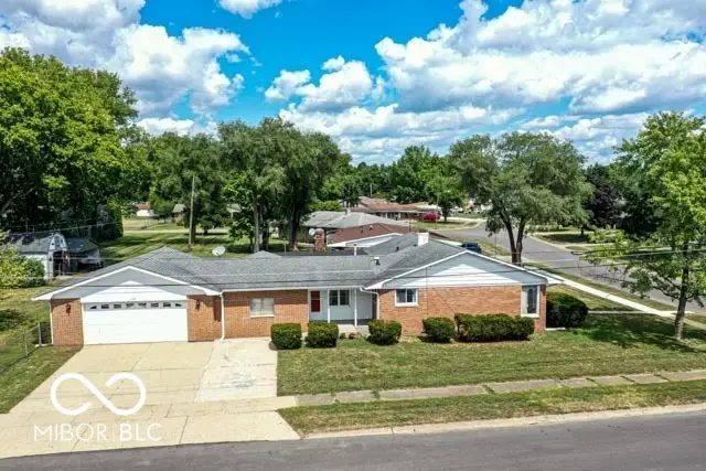 432 W Park Drive, Edinburgh, IN 46124 - #2