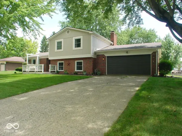 34 Riverview Court, Greenfield, IN 46140