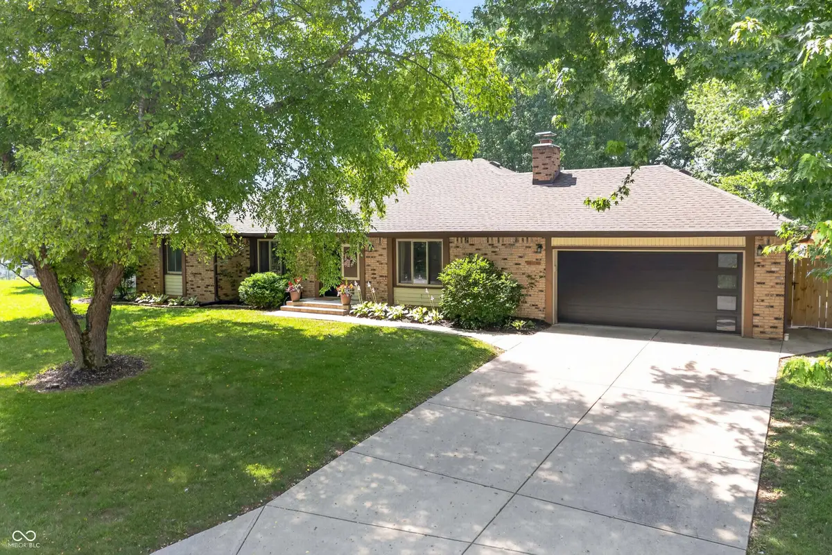 3986 Creekwood Drive, Greenwood, IN 46142 - #1