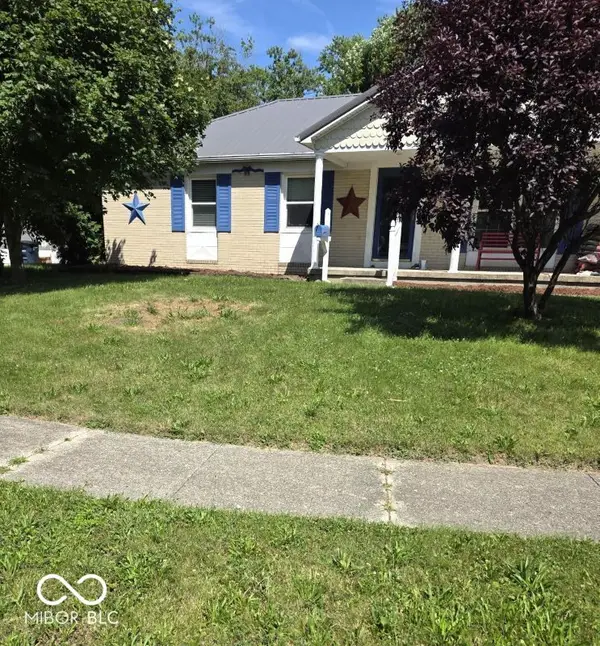 1615 Avenue East Street, Elwood, IN 46036