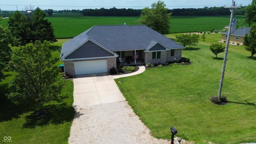 4946 S State Road 75, Jamestown, IN 46147 - #2