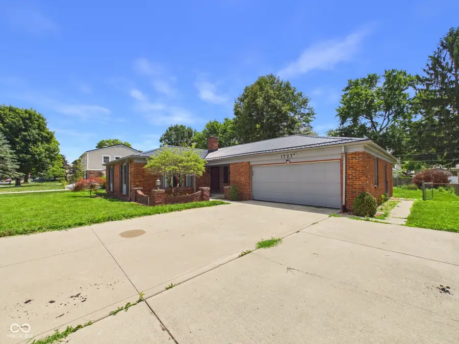1727 Oakwood Drive, Anderson, IN 46011 - #3