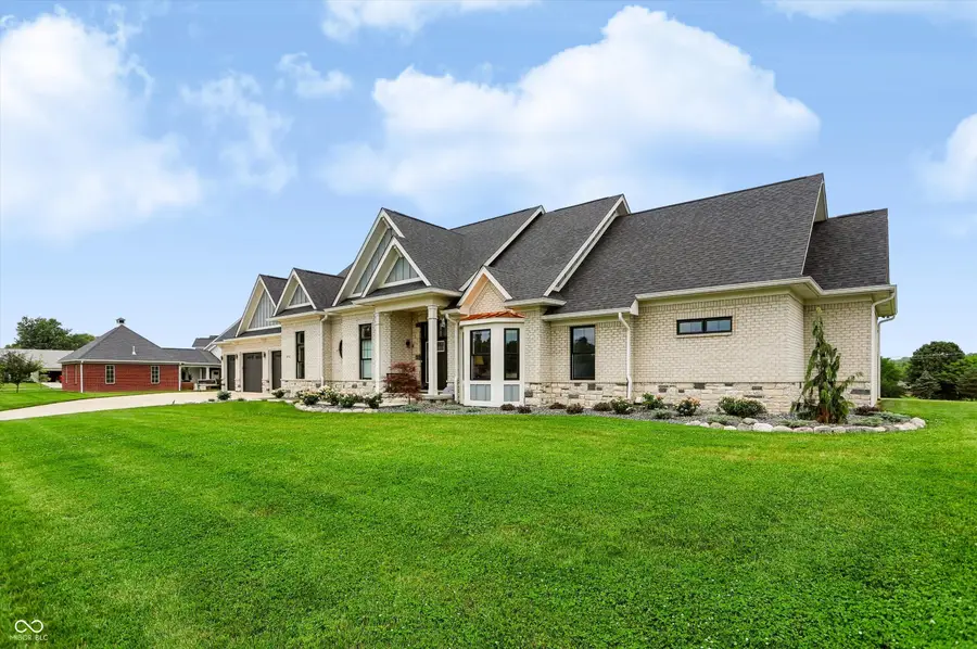 2974 E Indian Summer Lane, Martinsville, IN 46151 - #3