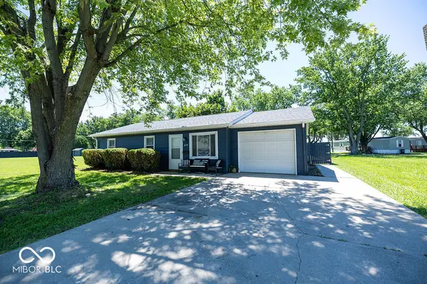 2155 S Fairfield Drive, Marion, IN 46953