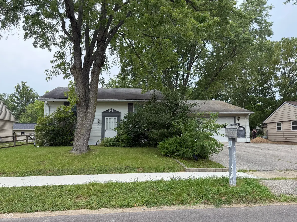 1420 Pierce Drive, Plainfield, IN 46168 - #1